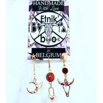 Boucles d'oreilles doré 3 trous.